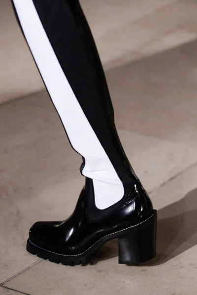Look 68